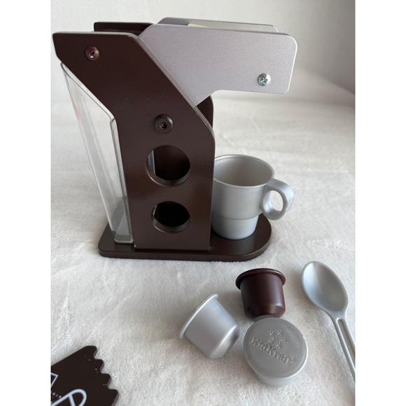 KidsKraft Wooden Keurig Coffee Maker Toy Brown Kitchen Pretend‎ Play - Picture 3 of 12